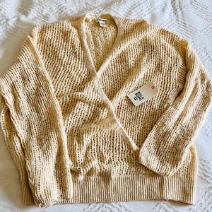 Billabong NWT Slouchy Knit Sweater Size Medium